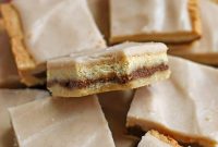 Paleo Vegan Brown Sugar Pop-Tart Bars Recipe