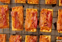 Candied Bacon Crackers: Sweet and Salty Holiday Snack Recipe