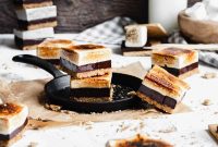 Build a DIY S’mores Bar for the Perfect Party Dessert