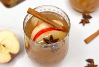 Spiced Crockpot Apple Cider — Alcohol-Free, No Added Sugar
