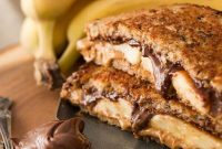 Grilled Peanut Butter, Nutella & Banana Sandwich Recipe