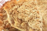 Authentic Dutch Apple Pie Recipe with Crispy Streusel Topping