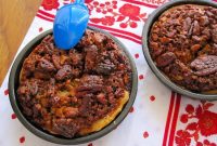 Mini Pecan Pies: Individual Dessert Pies for Parties and Gifting