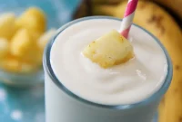 Creamy Pineapple Banana Smoothie Recipe for Tropical Energy