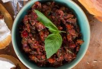 Sun-Dried Tomato Tapenade Recipe: Tangy Olive & Herb Spread