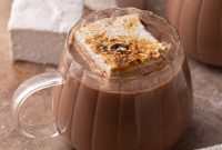Creamy Slow Cooker Hot Chocolate Recipe for Cozy Nights