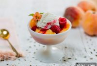 Vanilla Ice Cream Peach Melba Parfaits Recipe for Summer Guests