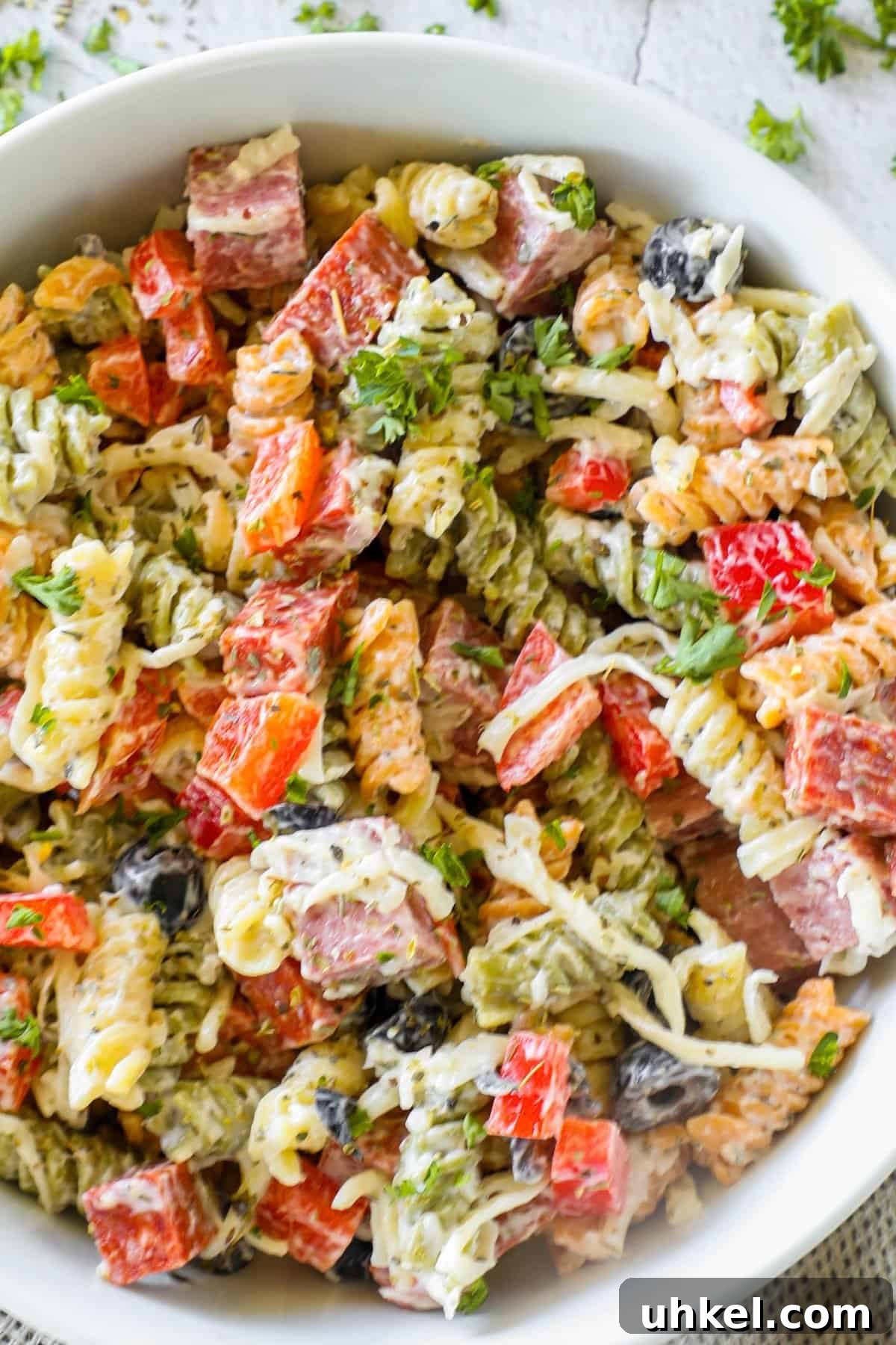 Creamy Italian Pasta Salad Recipe with Zesty Dressing and Veggies 4 img 113557 3