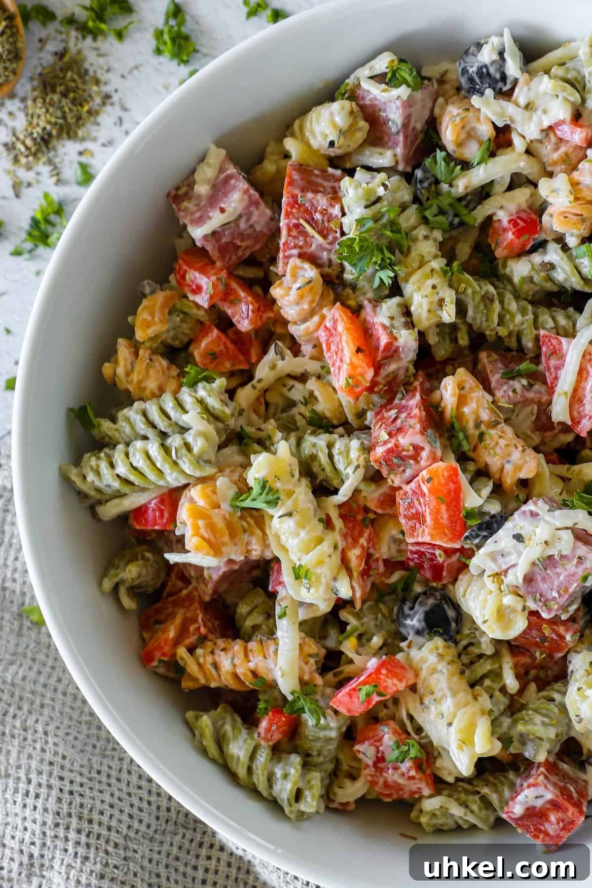 Creamy Italian Pasta Salad Recipe with Zesty Dressing and Veggies 6 img 113557 5