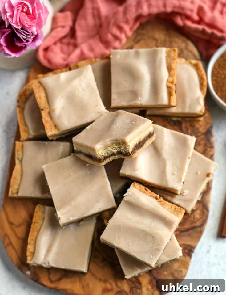 Paleo Vegan Brown Sugar Pop-Tart Bars Recipe 3 top view of cinnamon brown sugar pop tart bars