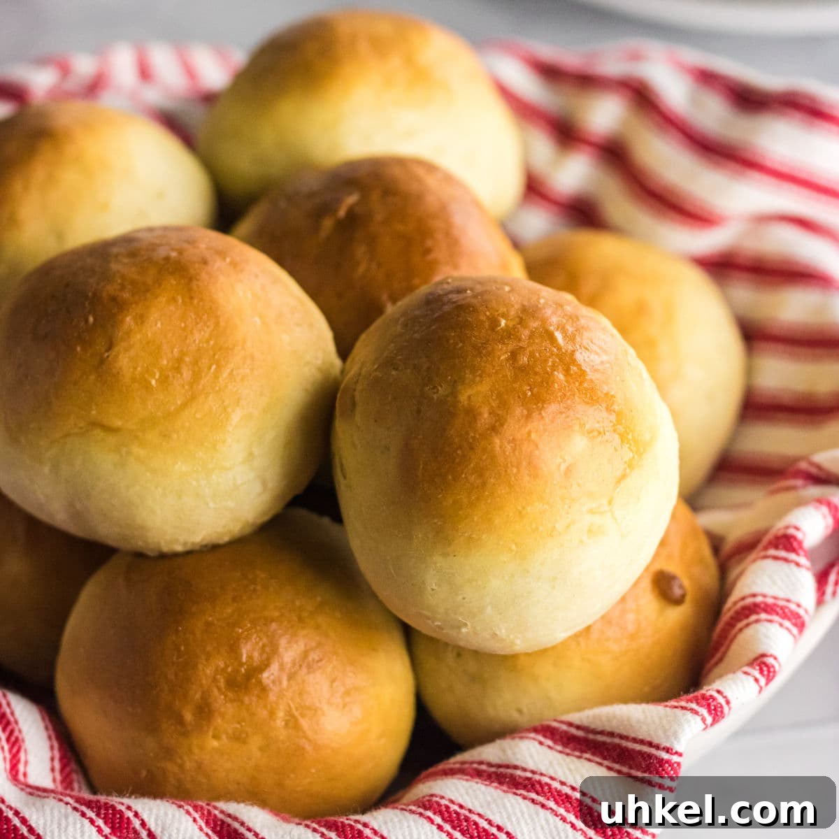 15 Perfect Side Dishes to Serve with Ham This Holiday 17 Finished rolls in a basket.