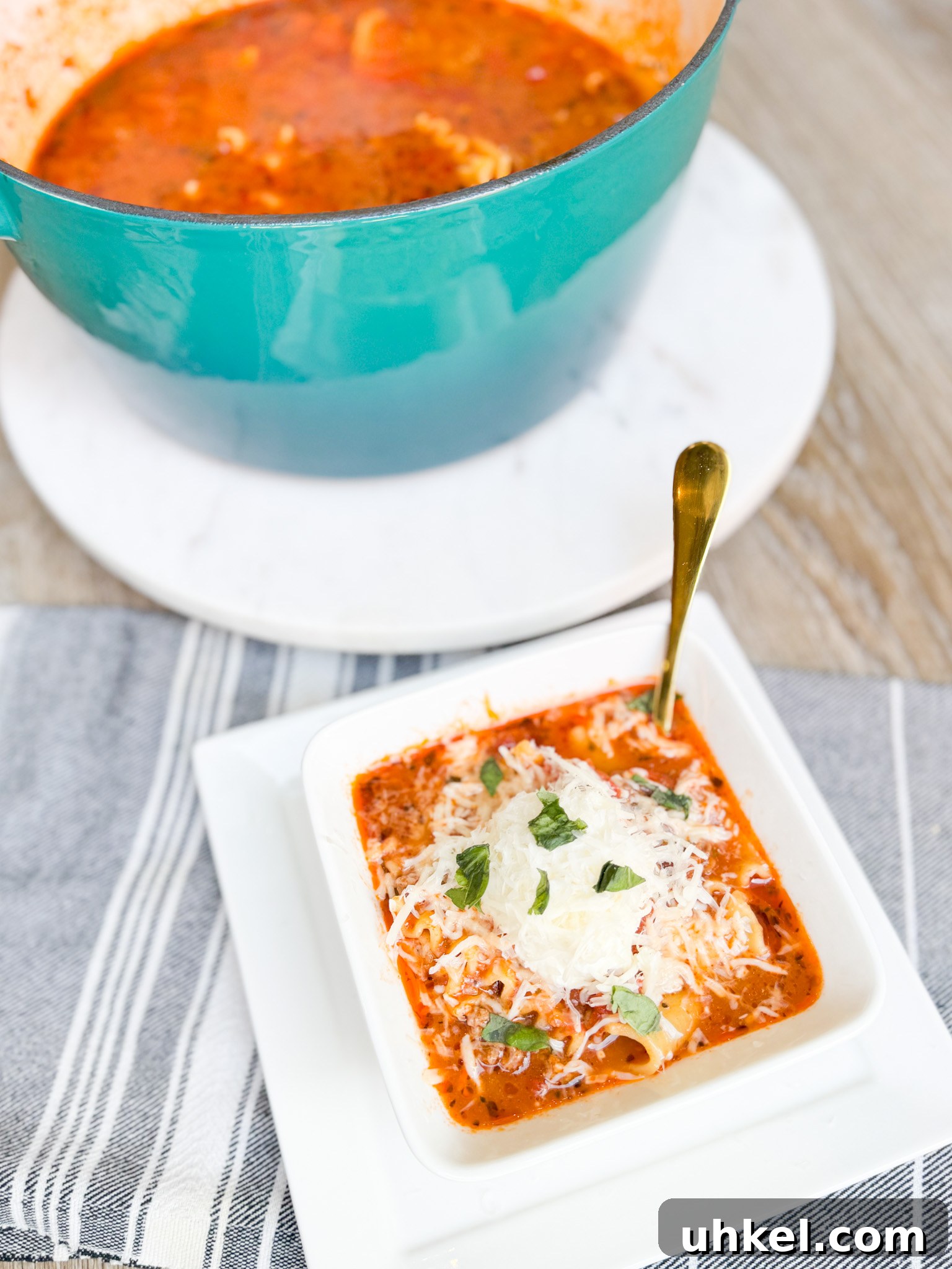 Comforting Lasagna Soup Recipe: Hearty One-Pot Meal in 30 Minutes 5 img 12906 4