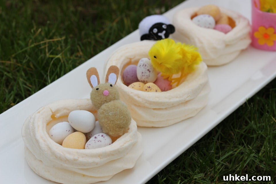 Easter Meringue Nests Recipe with Chocolate Eggs 5 Easter meringues - the perfect dessert.