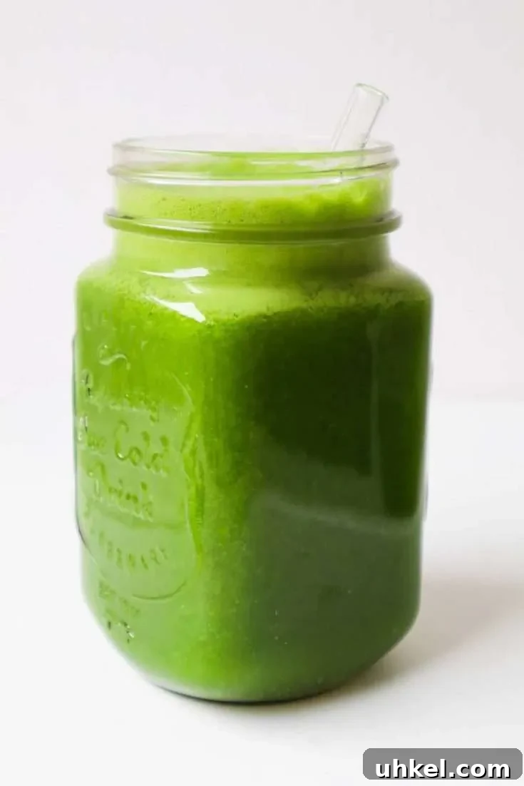Radiant Skin Smoothie Recipe for Clear, Glowing Complexion 2 Refreshing nutrient-packed green detox smoothie loaded with leafy greens, fiber, and antioxidants to reduce bloating and inflammation and improve skin and gut health.