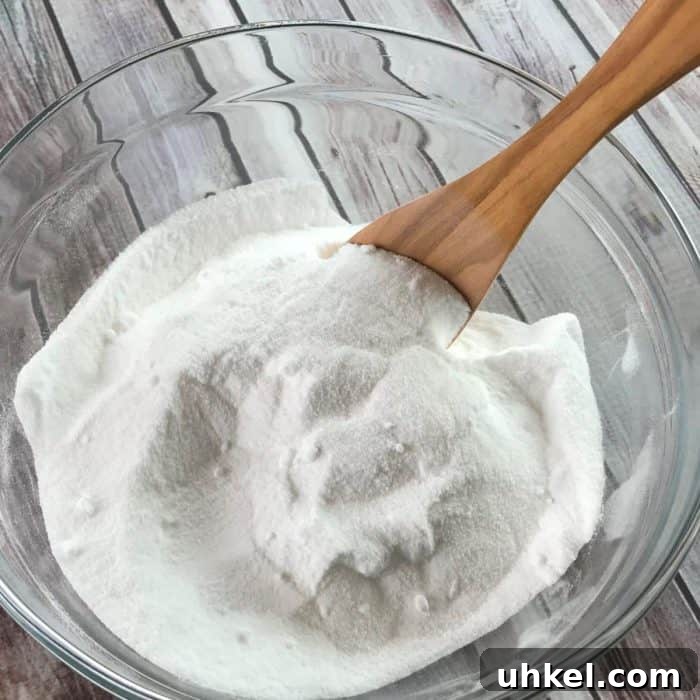 Mixing baking soda and citric acid