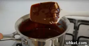 Molten Chocolate Lava Cake Recipe: Gooey Center Dessert Guide 5 Melt Chocolate