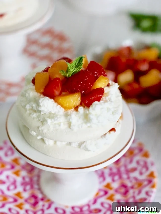 Strawberry & Peach Mini Pavlovas with Whipped Cream 3 Pavlova Mini Cakes