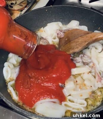 Spicy Calamari Fra Diavolo Pasta Recipe 7 Calamari Pasta Fra Diavolo In Process