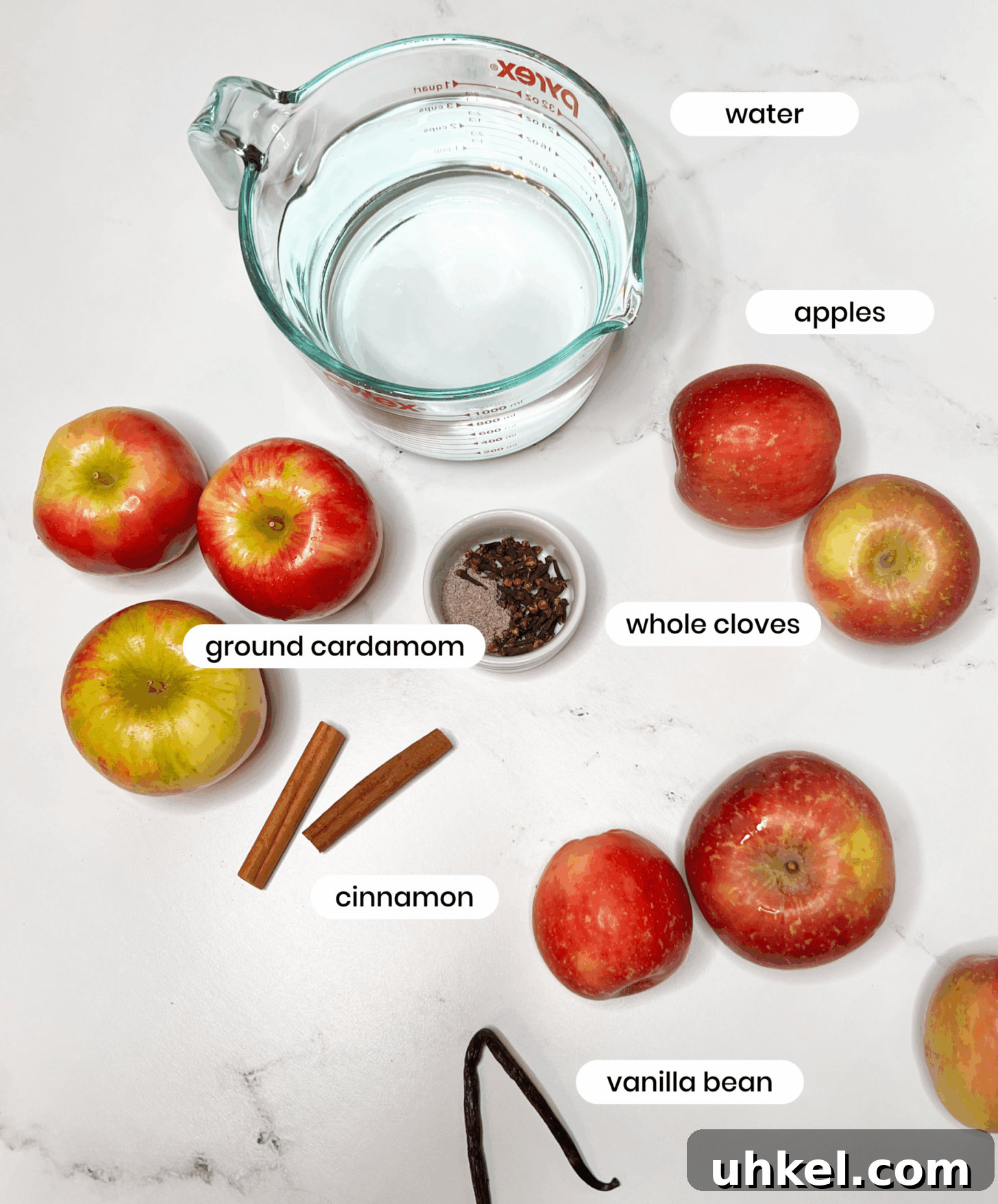 Spiced Crockpot Apple Cider — Alcohol-Free, No Added Sugar 3 Crockpot spiced apple cider ingredients
