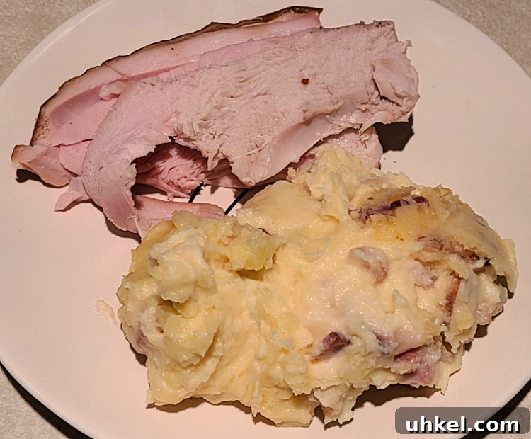Perfect Turkey Breast Brine Recipe for Juicy, Flavorful Meat 8 Smoked Turkey Breast Served With Mashed Potatoes
