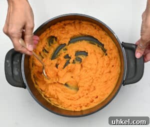 whipped sweet potatoe sin a pot