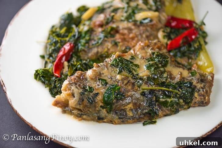 Crispy Fried Tilapia in Creamy Coconut Milk (Ginataang Tilapia) 5 img 38389 4