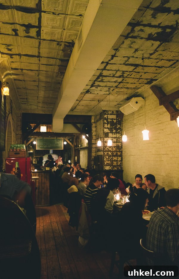 Is This New York’s Top Pizza Spot? 4 dining at Paulie Gees pizza Brooklyn New York