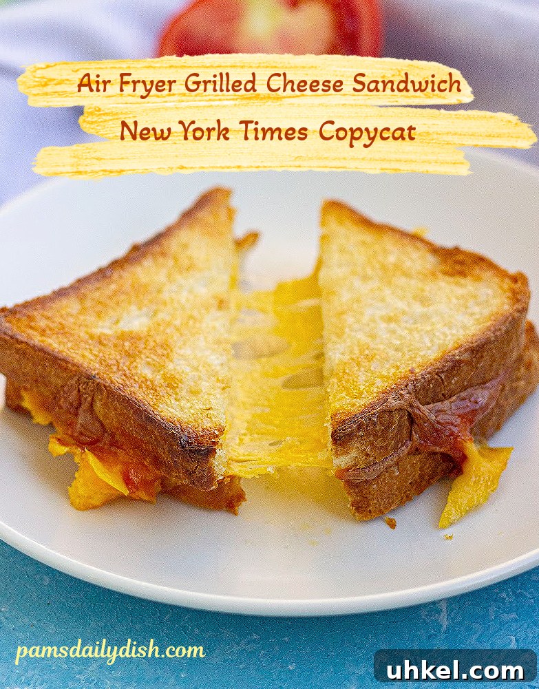 Finished grilled cheese