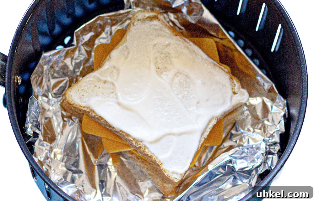 Plate with sandwich