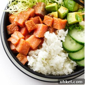 close up view of spicy salmon sushi bowl
