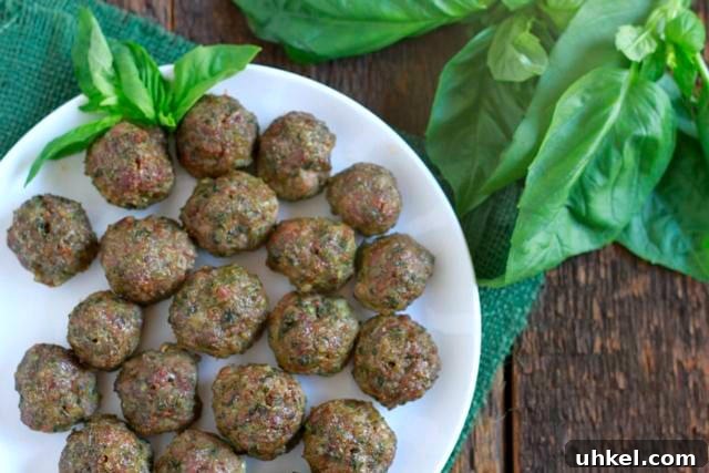 25 Make-Ahead Keto Freezer Meals for Quick Low-Carb Dinners 4 Pesto Meatballs