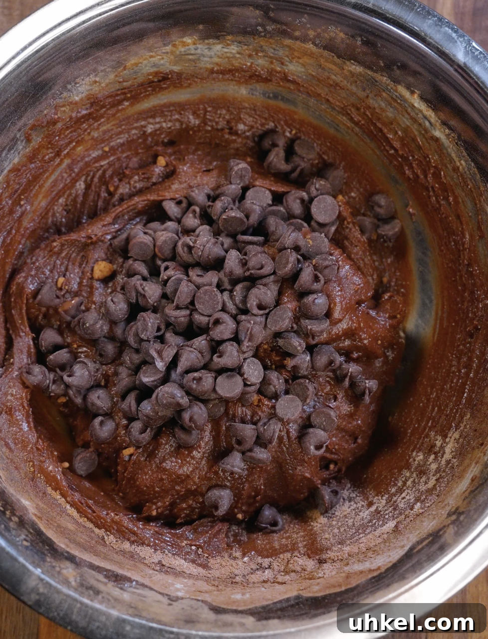Semi sweet chocolate chips folded into thick brownie cookie dough to create rich chocolate pockets in every bite.