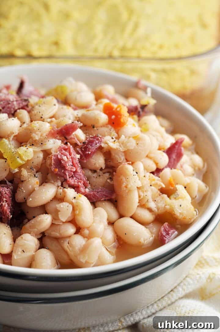 Southern-Style Crock Pot Great Northern Beans Recipe 4 White beans with ham and cornbread