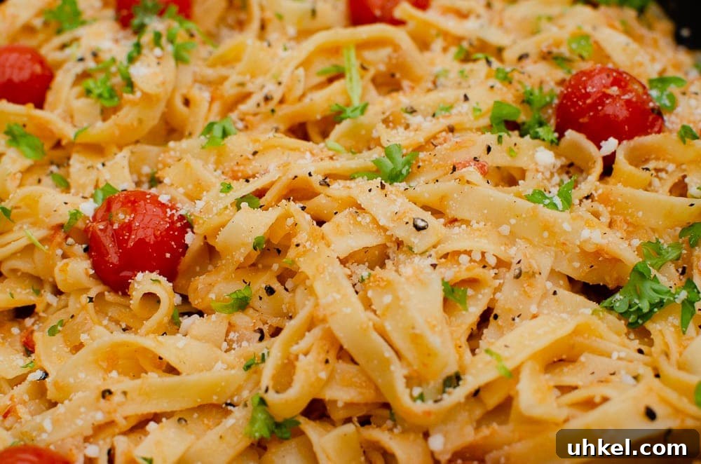 Crab Tagliatelle with Shredded Crab and Lemon Herb Sauce 10 Flawless Shredded Crab Tagliatelle