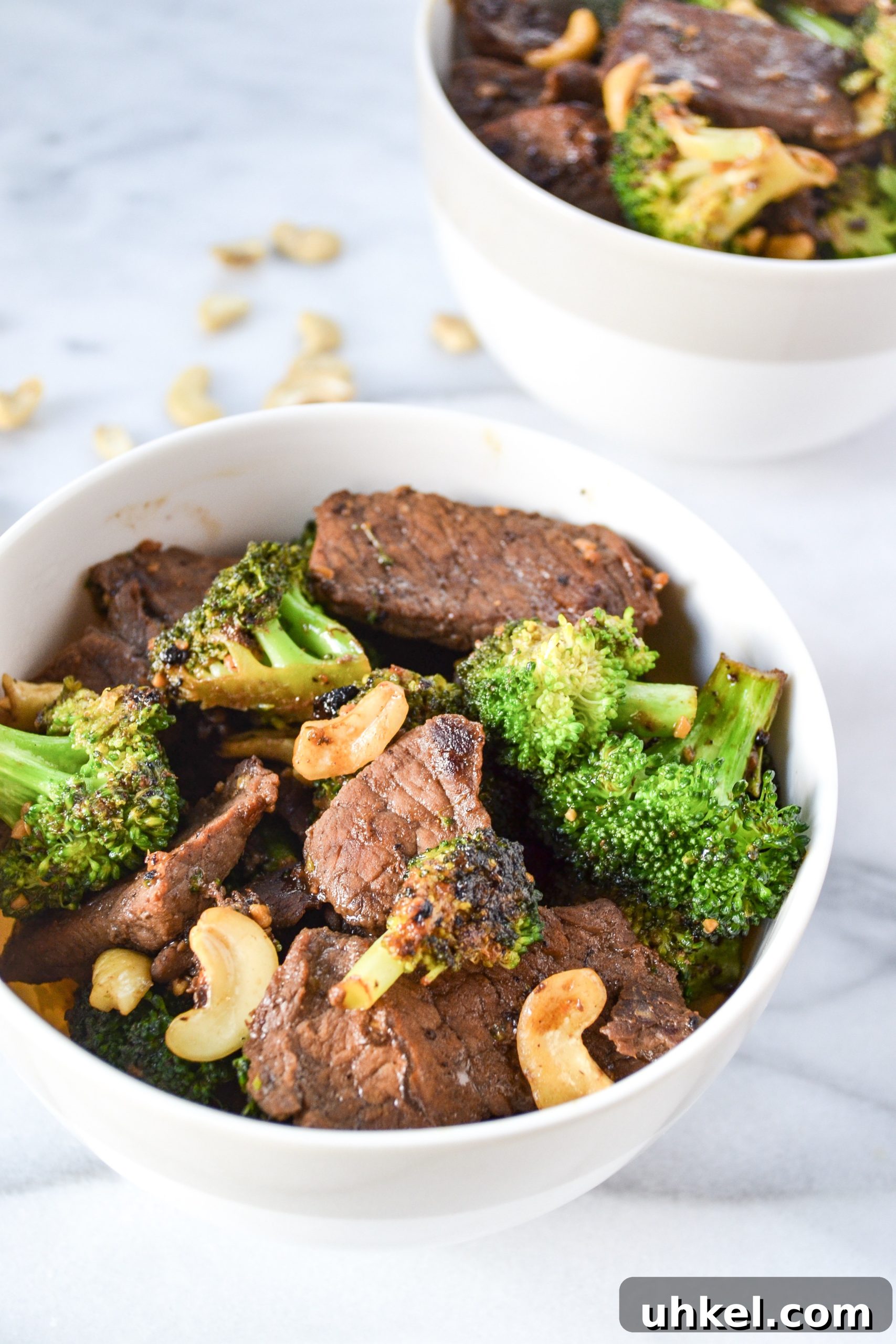 Beef and Broccoli with Cashews (Whole30 Paleo Recipe) 2 img 780 1 scaled