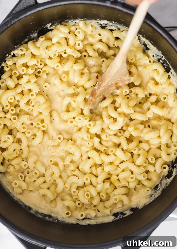 Creamy Stovetop Mac and Cheese Recipe with Video Guide 3 A pot of creamy stovetop mac and cheese that's cheddar cheese based. Cheesy but not heavy or gloppy.