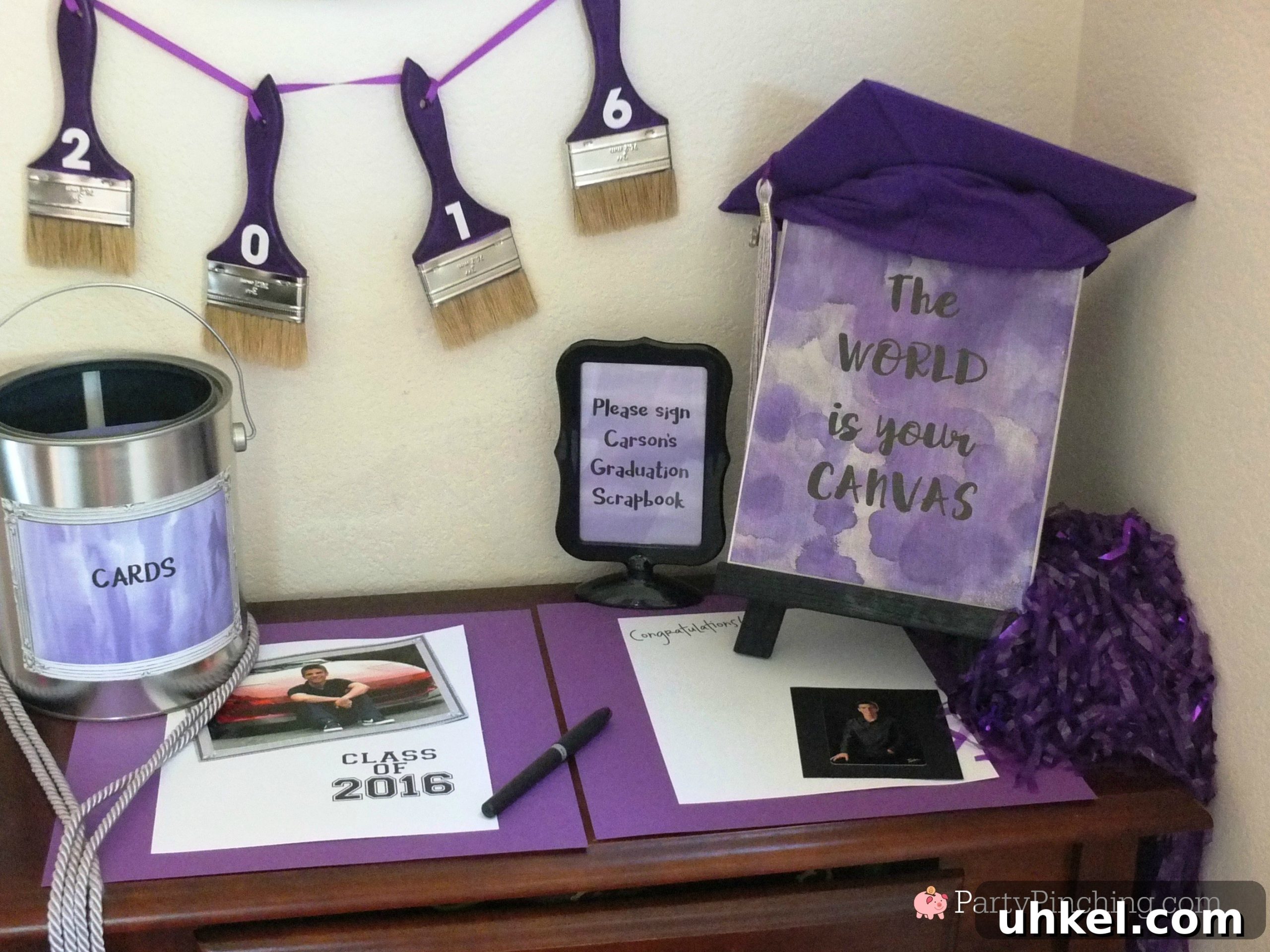 Art-Themed Graduation Party Ideas and Decor 14 graduation party artwork and displays