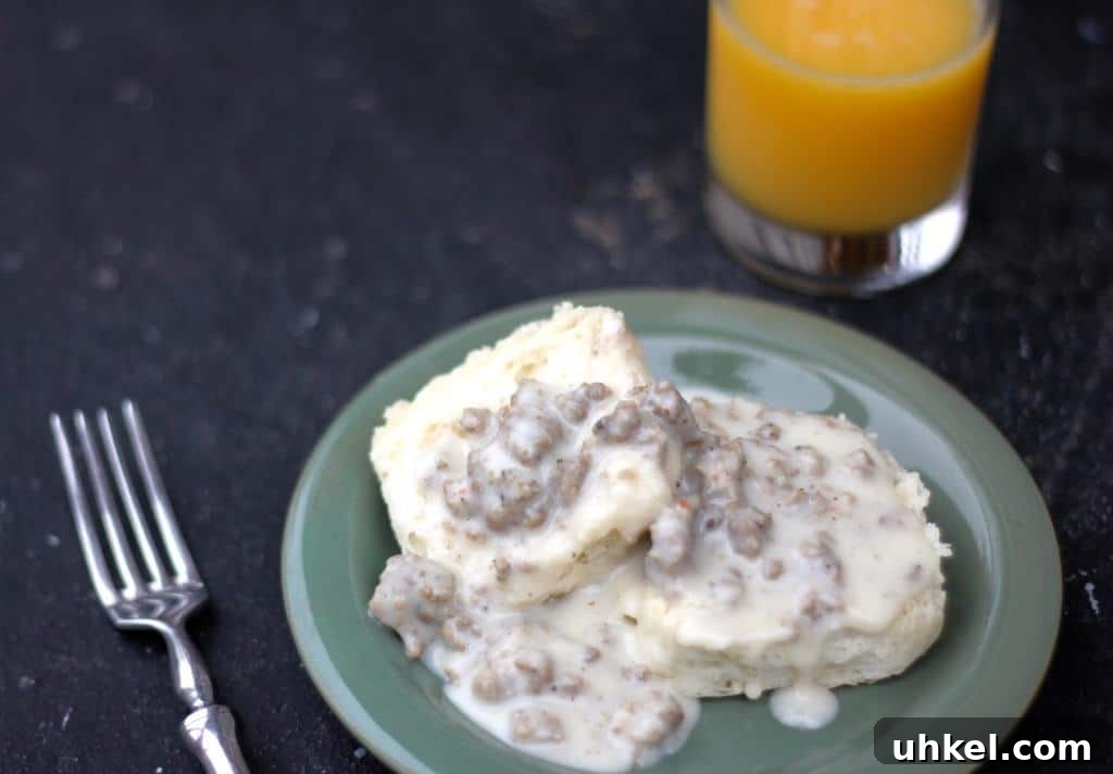 Classic Southern Sausage Gravy for Biscuits 2 Sausage Gravy and Biscuit Breakfast